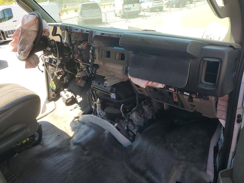 55805576 :رقم المزاد ، 1GTW7AFP9S1175070 vin ، 2025 Gmc Savana مزاد بيع