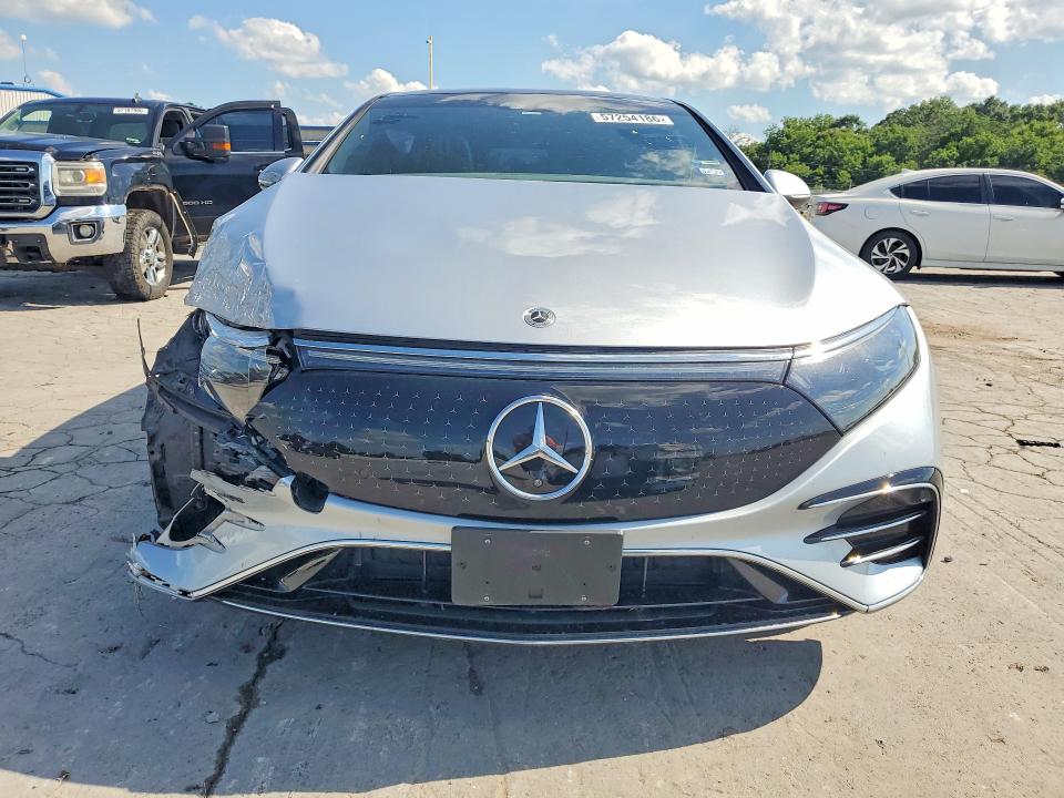 57254186 :رقم المزاد ، W1KCG2DB2NA015154 vin ، 2022 Mercedes-benz Eqs Sedan مزاد بيع