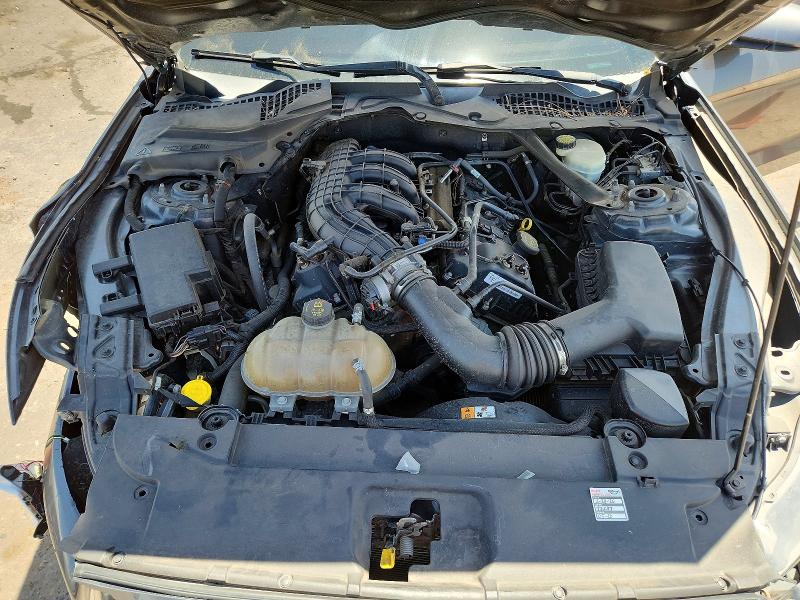 55722386 :رقم المزاد ، 1FATP8EM1F5427403 vin ، 2015 Ford Mustang مزاد بيع