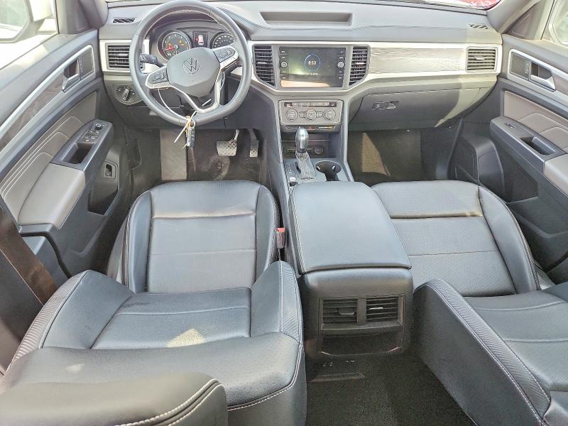 56681386 :رقم المزاد ، 1V2KC2CA3MC233387 vin ، 2021 Volkswagen Atlas Cross Sport مزاد بيع