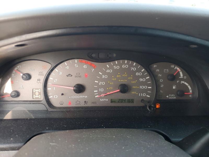 2004 Toyota Sequoia მანქანა იყიდება აუქციონზე, vin: 5TDBT48A24S209084, აუქციონის ნომერი: 56828816