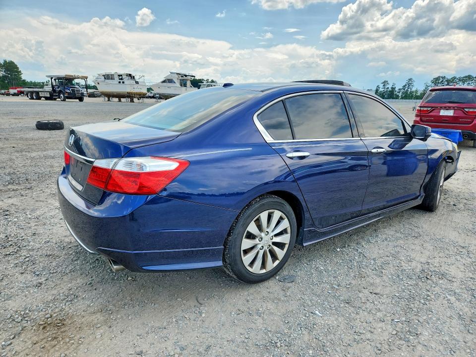 2014 Honda Accord მანქანა იყიდება აუქციონზე, vin: 1HGCR3F83EA007755, აუქციონის ნომერი: 58417156
