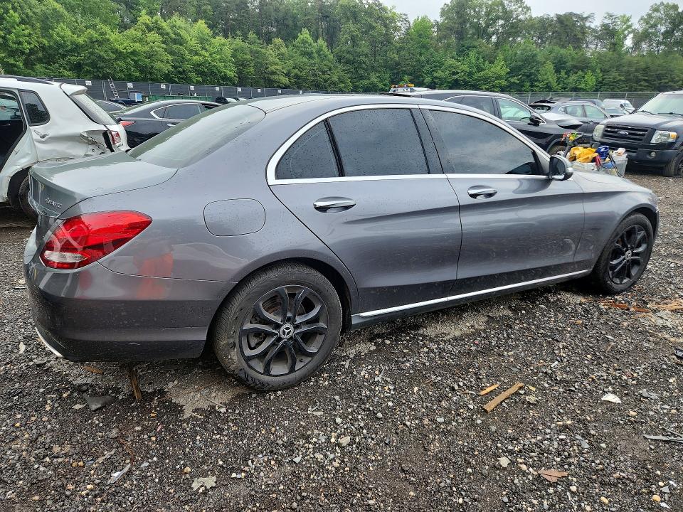 Продажа на аукционе авто 2017 Mercedes-benz C, vin: 55SWF4KB5HU220728, номер лота: 56855746