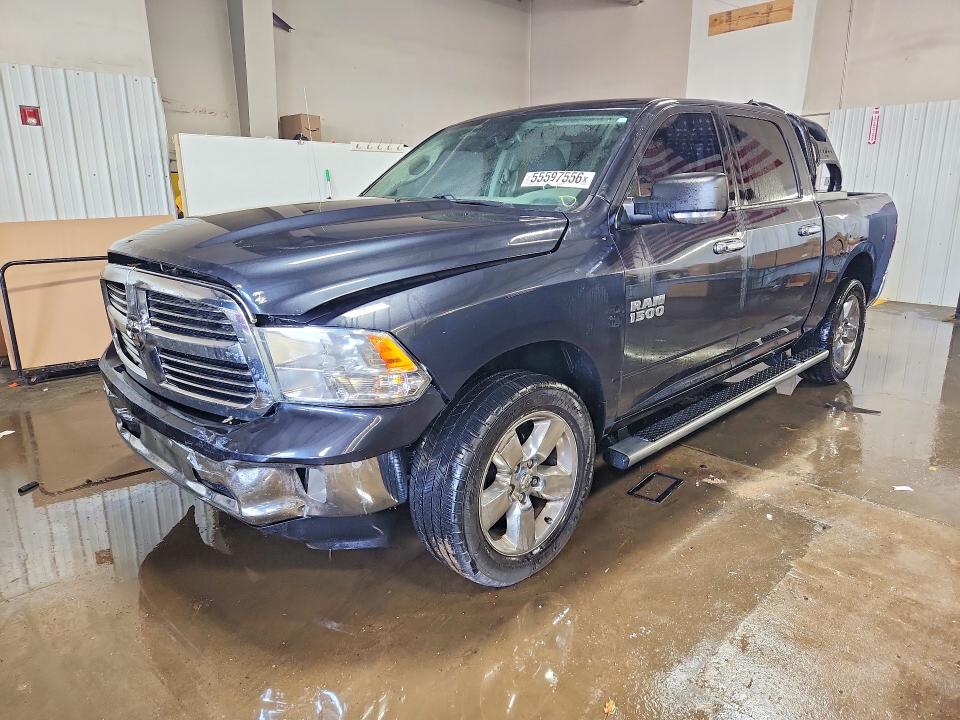 55597556 :رقم المزاد ، 1C6RR7LG2HS583192 vin ، 2017 Ram 1500 مزاد بيع