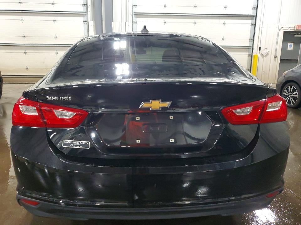 Продажа на аукционе авто 2018 Chevrolet Malibu, vin: 1G1ZB5ST2JF224108, номер лота: 56878296