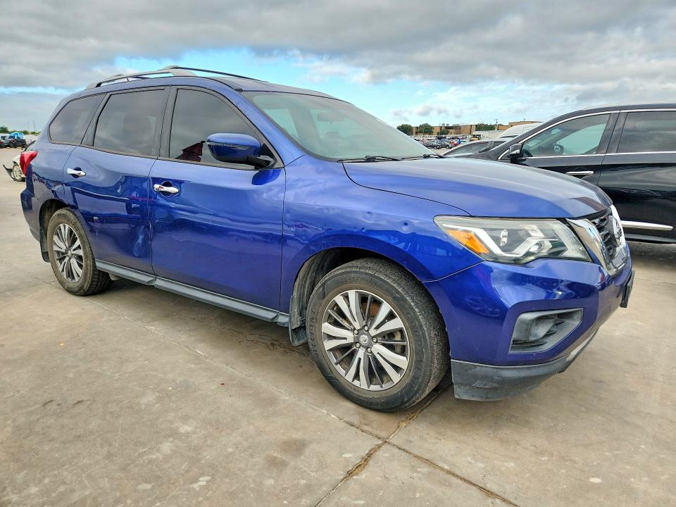 Продажа на аукционе авто 2018 Nissan Pathfinder, vin: 5N1DR2MN7JC670147, номер лота: 56711196