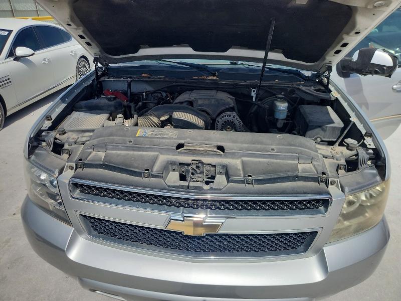 Продаж на аукціоні авто 2011 Chevrolet Suburban, vin: 1GNSCJE0XBR178132, номер лоту: 58726276