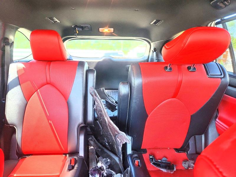 Продаж на аукціоні авто 2022 Toyota Highlander, vin: 5TDJZRBH8NS168250, номер лоту: 57859166
