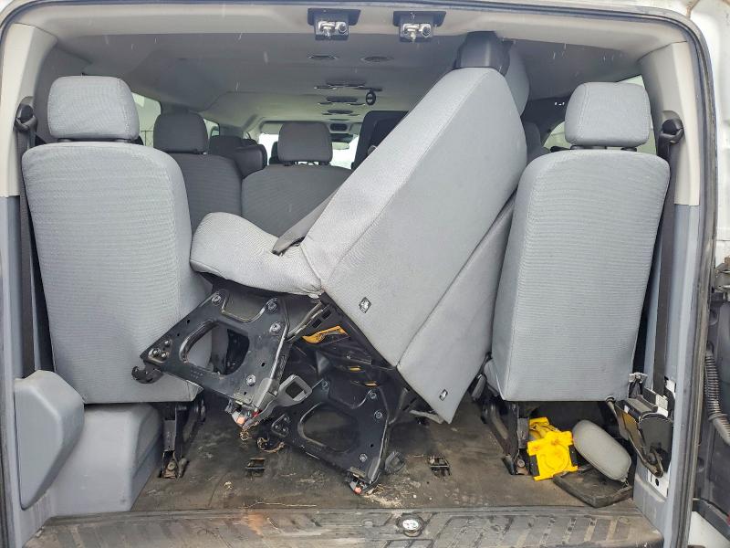 57882976 :رقم المزاد ، 1FBZX2YM3FKA54562 vin ، 2015 Ford Transit مزاد بيع
