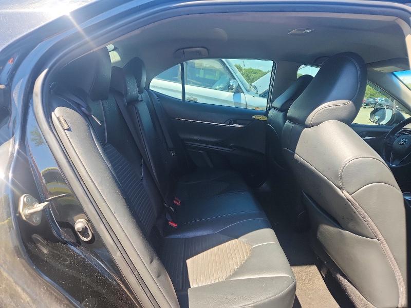 58803046 :رقم المزاد ، 4T1B11HK2KU798414 vin ، 2019 Toyota Camry مزاد بيع