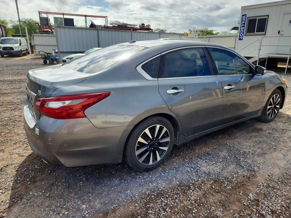 Продажа на аукционе авто 2018 Nissan Altima, vin: 1N4AL3AP0JC231138, номер лота: 59189226