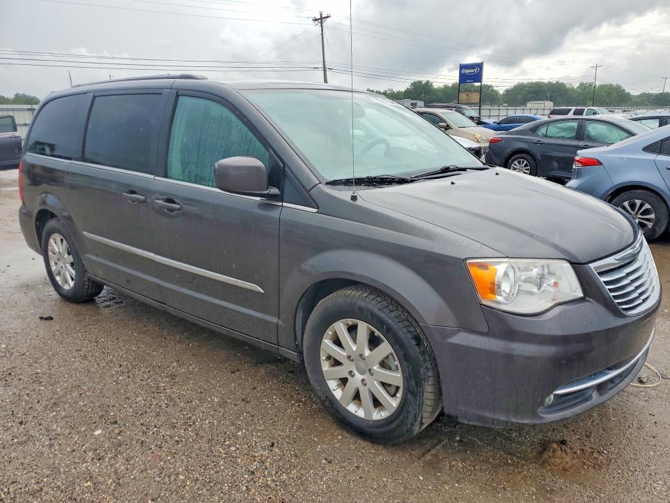 57524946 :رقم المزاد ، 2C4RC1BG5FR537640 vin ، 2015 Chrysler Town & Country مزاد بيع