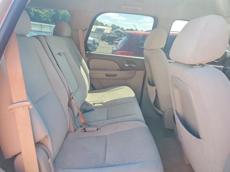 2008 Gmc Yukon მანქანა იყიდება აუქციონზე, vin: 1GKFK13088J156366, აუქციონის ნომერი: 57481056