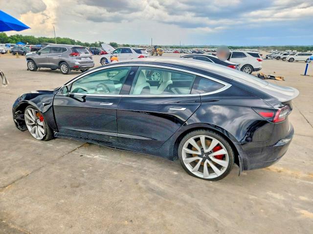 Продаж на аукціоні авто 2018 Tesla Model 3, vin: 5YJ3E1EB5JF171084, номер лоту: 54296076