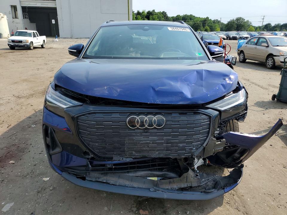 58467946 :رقم المزاد ، WA1M2BFZ7PP067414 vin ، 2023 Audi Q4 E-tron مزاد بيع