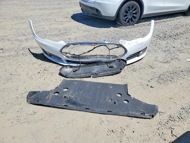 Продажа на аукционе авто 2013 Tesla Model S, vin: 5YJSA1CN7DFP24732, номер лота: 58990896