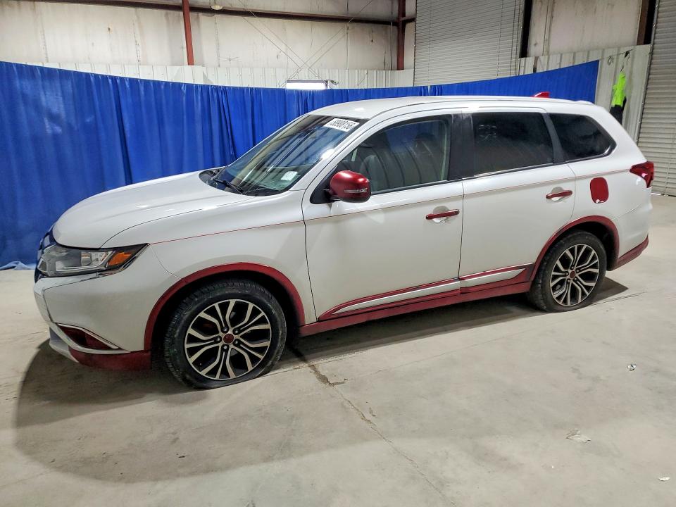 Продажа на аукционе авто 2018 Mitsubishi Outlander, vin: JA4AD3A34JZ032251, номер лота: 58908156