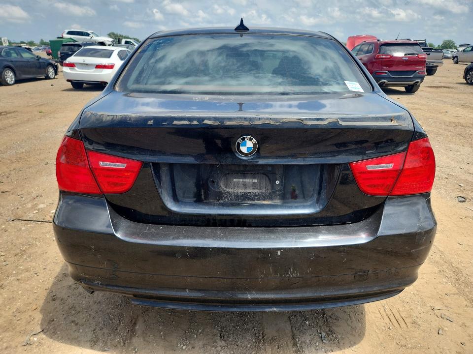 59141086 :رقم المزاد ، WBAPK7C56BA464090 vin ، 2011 Bmw 328 مزاد بيع