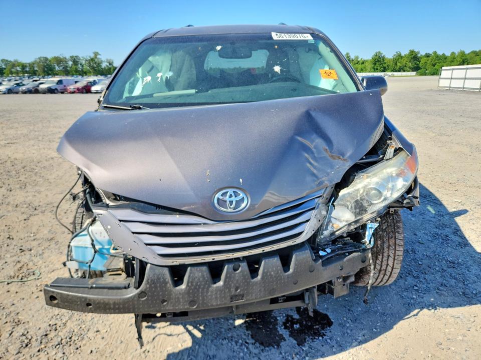 Продажа на аукционе авто 2016 Toyota Sienna, vin: 5TDDK3DC0GS131387, номер лота: 56139076