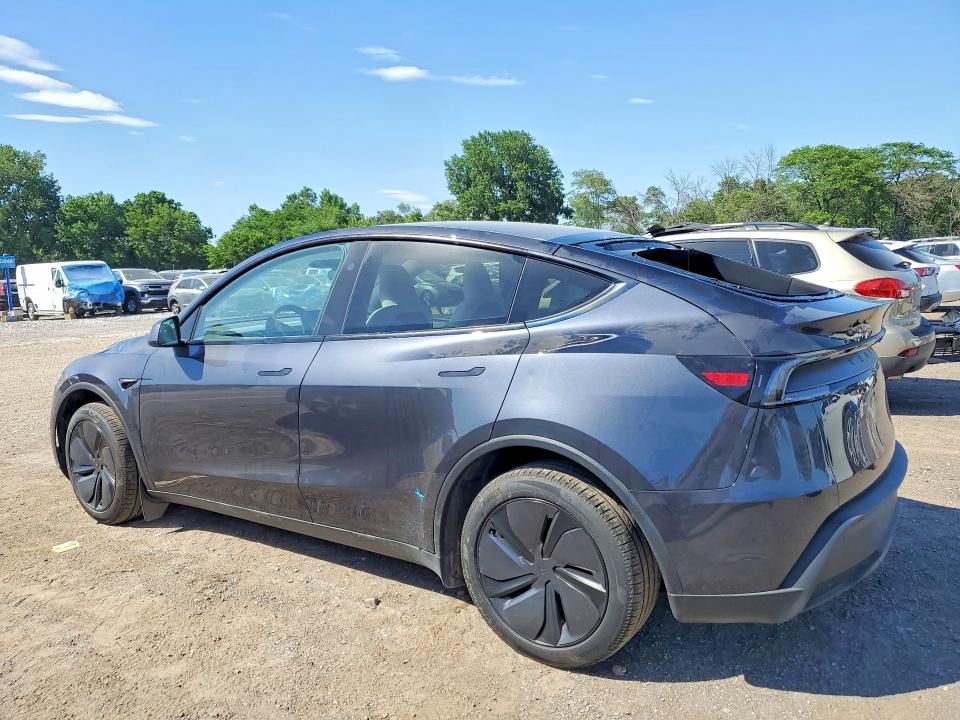 2026 Tesla Model Y მანქანა იყიდება აუქციონზე, vin: 7SAYGDED2TA490545, აუქციონის ნომერი: 55419476