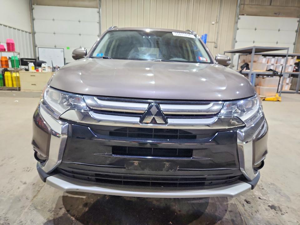 Продажа на аукционе авто 2016 Mitsubishi Outlander, vin: JA4AZ3A38GZ054781, номер лота: 55075236
