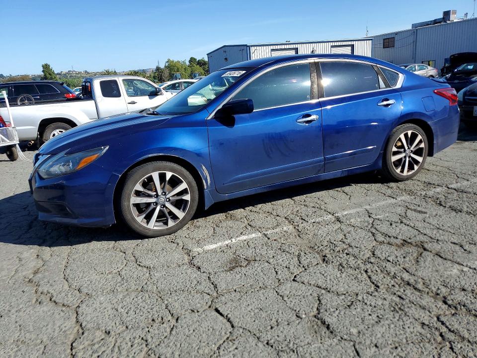 Продаж на аукціоні авто 2017 Nissan Altima, vin: 1N4AL3AP8HN305159, номер лоту: 55426716