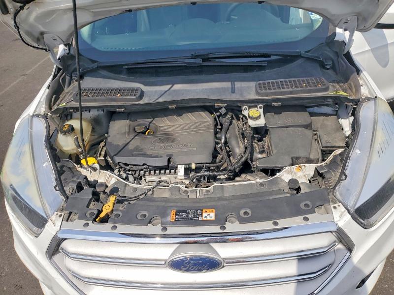 Продажа на аукционе авто 2018 Ford Escape, vin: 1FMCU9GD9JUB74394, номер лота: 58469246