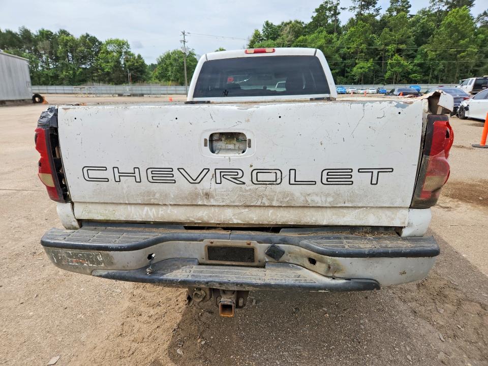 Продажа на аукционе авто 2006 Chevrolet Silverado, vin: 1GCHC23U16F136003, номер лота: 55929896