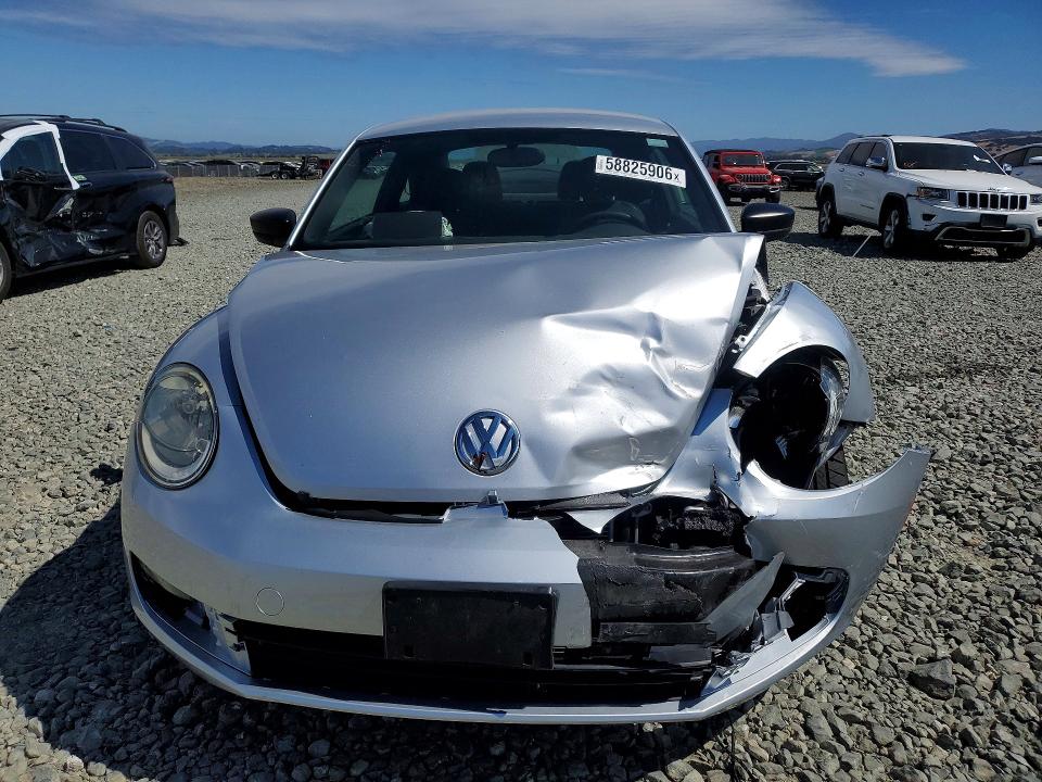 2013 Volkswagen Beetle მანქანა იყიდება აუქციონზე, vin: 3VWFP7AT8DM631876, აუქციონის ნომერი: 58825906