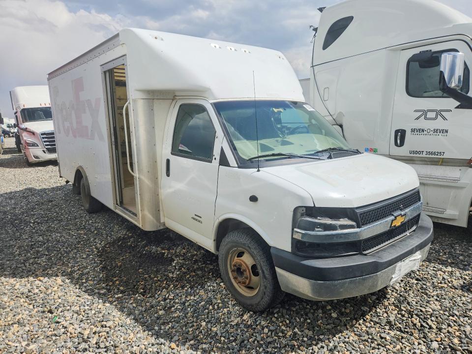 2021 Chevrolet Express G4500 მანქანა იყიდება აუქციონზე, vin: 1HA6GVC74MN001152, აუქციონის ნომერი: 61069546