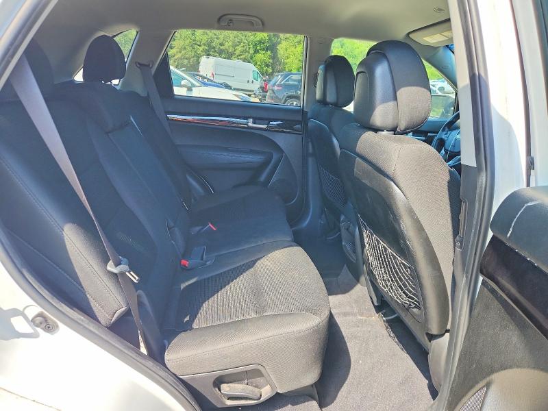 2015 Kia Sorento მანქანა იყიდება აუქციონზე, vin: 5XYKT3A69FG564978, აუქციონის ნომერი: 58061236