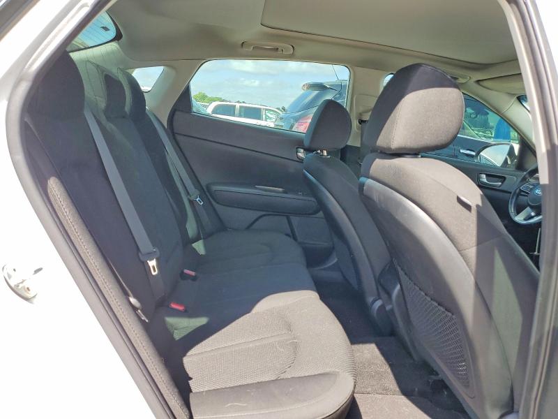 2019 Kia Optima მანქანა იყიდება აუქციონზე, vin: 5XXGT4L30KG317250, აუქციონის ნომერი: 56031206