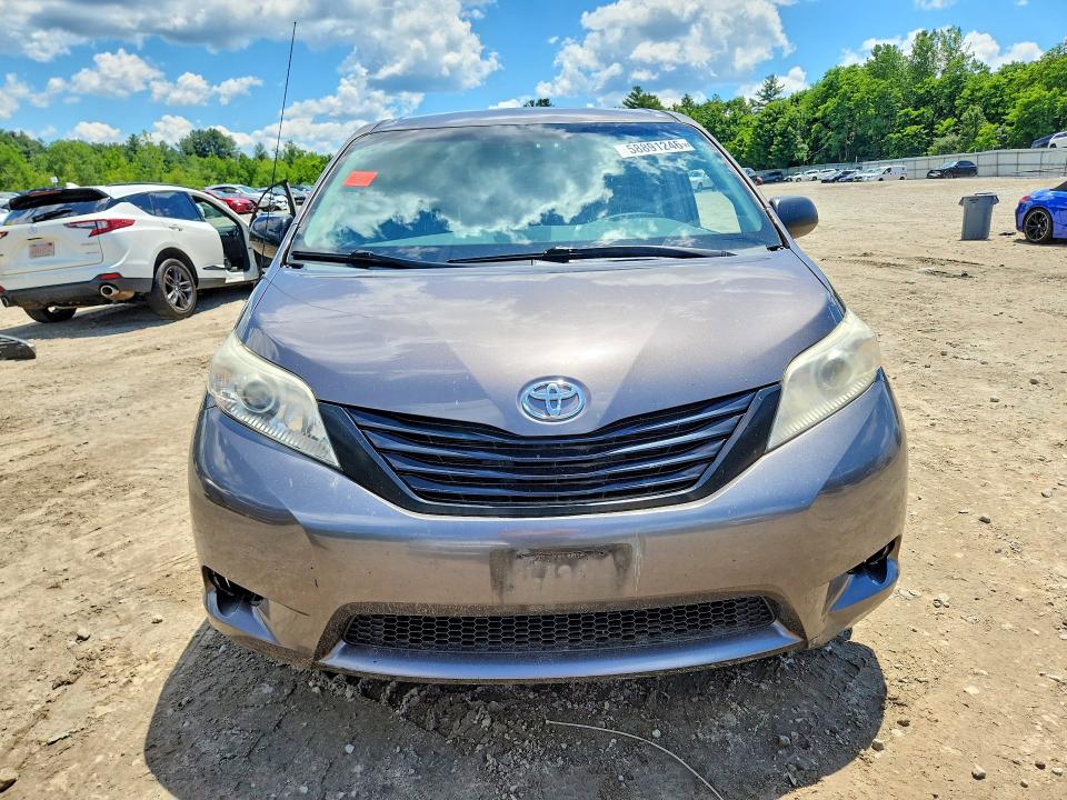 2013 Toyota Sienna მანქანა იყიდება აუქციონზე, vin: 5TDZK3DCXDS365568, აუქციონის ნომერი: 58891246