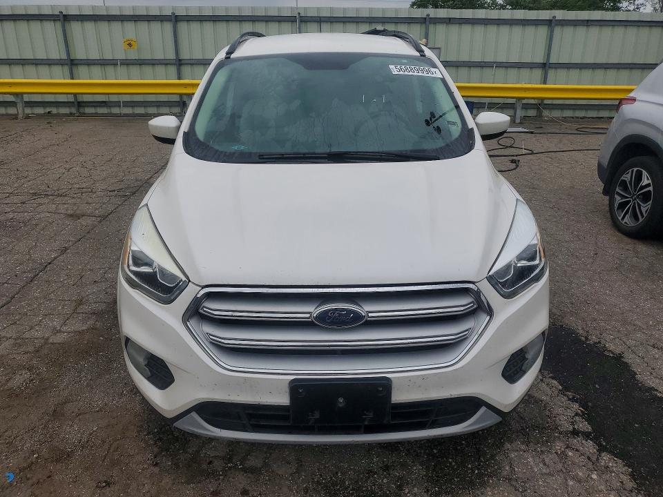 Продаж на аукціоні авто 2018 Ford Escape, vin: 1FMCU9HD9JUB27493, номер лоту: 56889996