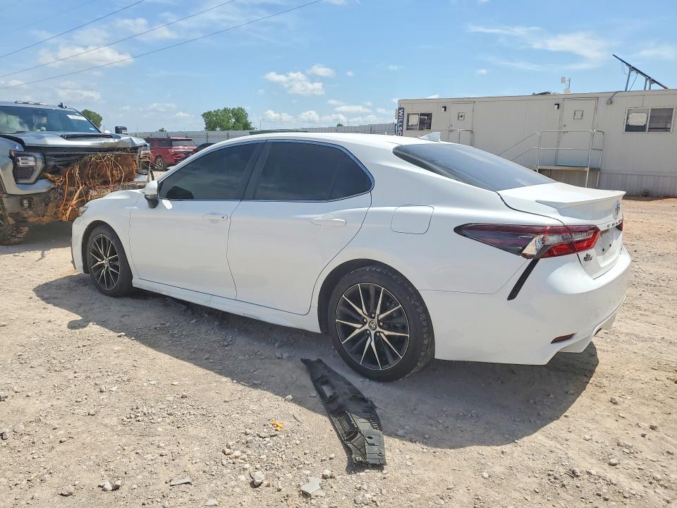 2022 Toyota Camry მანქანა იყიდება აუქციონზე, vin: 4T1G11BK3NU069972, აუქციონის ნომერი: 55755086