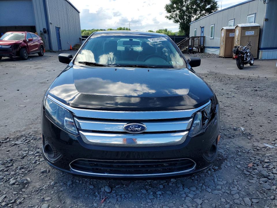 58234606 :رقم المزاد ، 3FAHP0GA5CR449889 vin ، 2012 Ford Fusion مزاد بيع