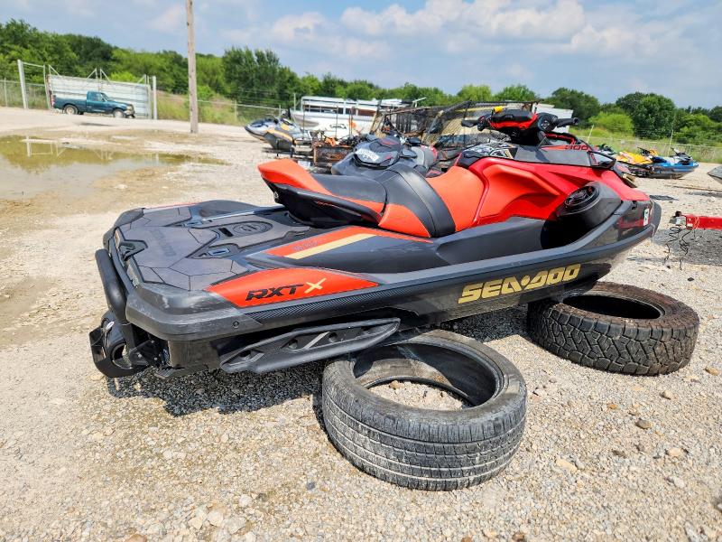 58411826 :رقم المزاد ، YDV66063F020 vin ، 2020 Sea-doo Jet Ski مزاد بيع