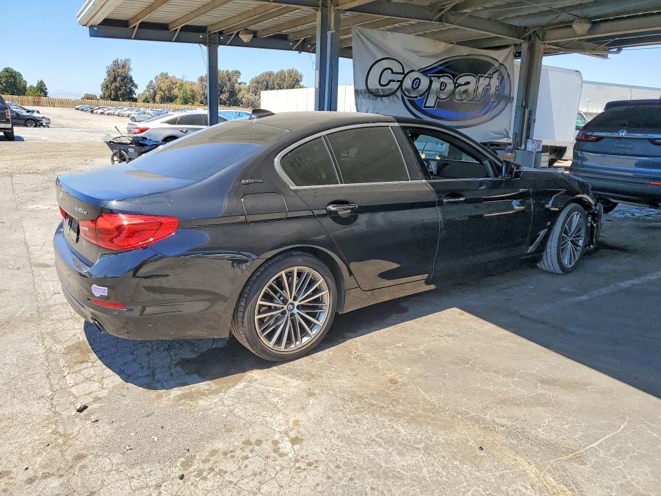 Продажа на аукционе авто 2018 Bmw 530e, vin: WBAJA9C54JB250406, номер лота: 57633896
