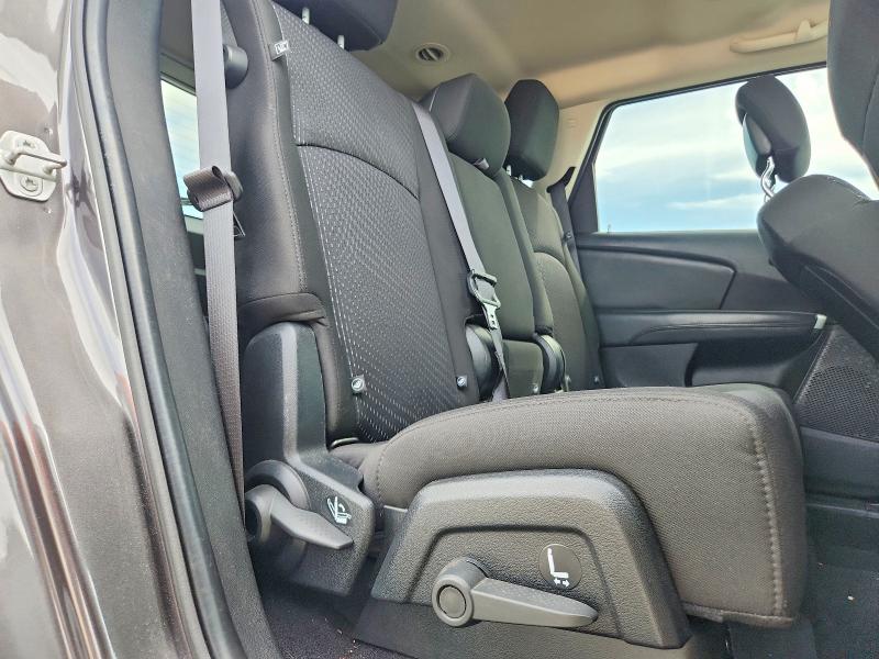 55957176 :رقم المزاد ، 3C4PDCAB8JT363932 vin ، 2018 Dodge Journey مزاد بيع