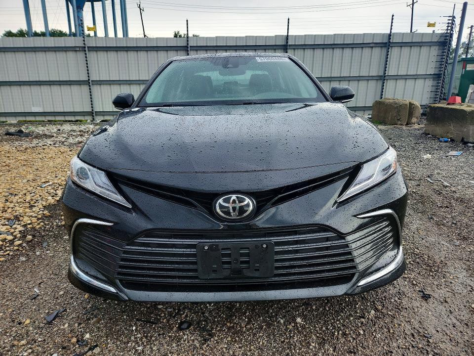 Продажа на аукционе авто 2022 Toyota Camry, vin: 4T1F11AK7NU051973, номер лота: 57060486