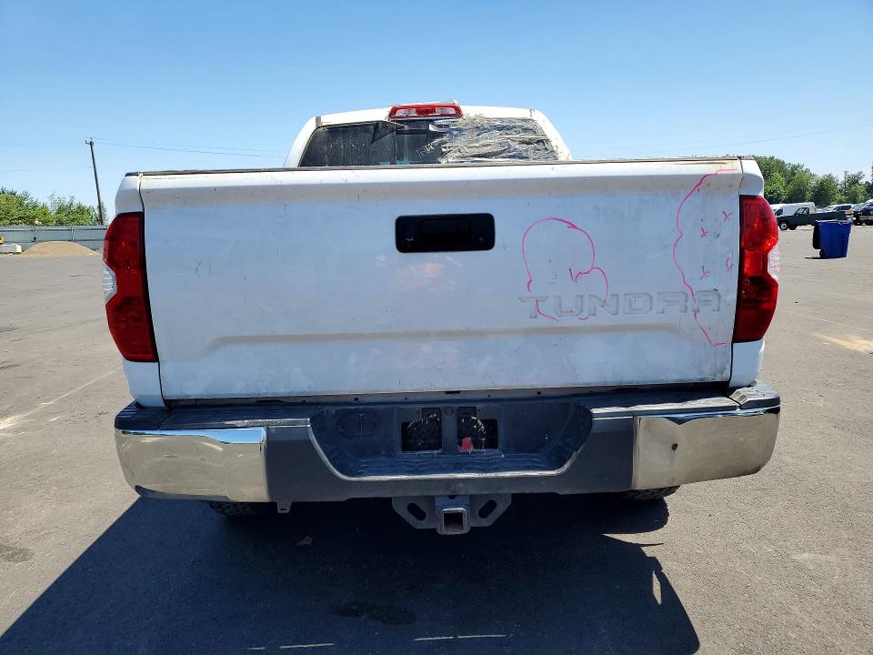 58321666 :رقم المزاد ، 5TFUY5F14HX617945 vin ، 2017 Toyota Tundra مزاد بيع