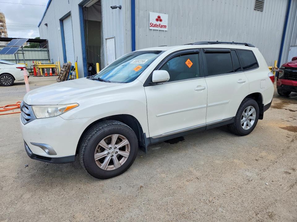 55892266 :رقم المزاد ، 5TDZK3EH6DS118381 vin ، 2013 Toyota Highlander مزاد بيع