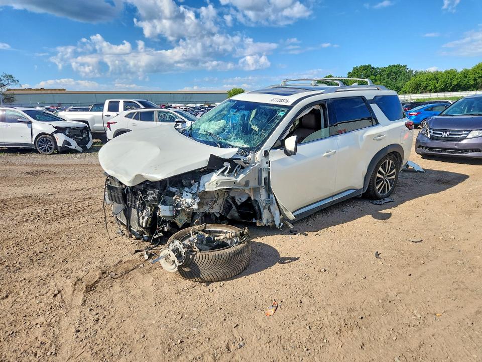 57728326 :رقم المزاد ، 5N1DR3DJ4PC230804 vin ، 2023 Nissan Pathfinder مزاد بيع