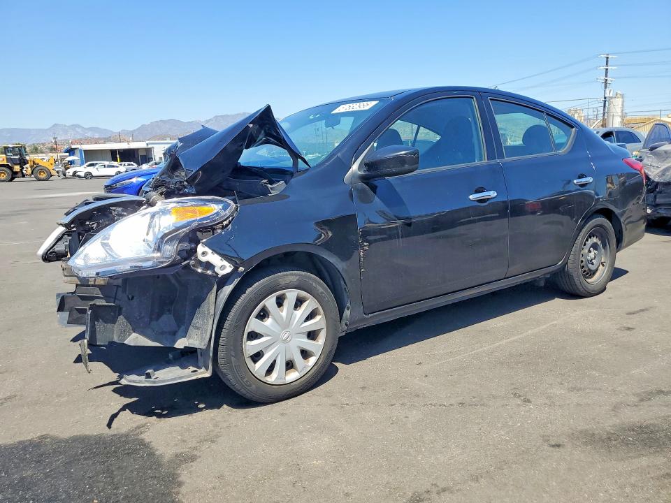 2017 Nissan Versa მანქანა იყიდება აუქციონზე, vin: 3N1CN7AP2HL840964, აუქციონის ნომერი: 57632986