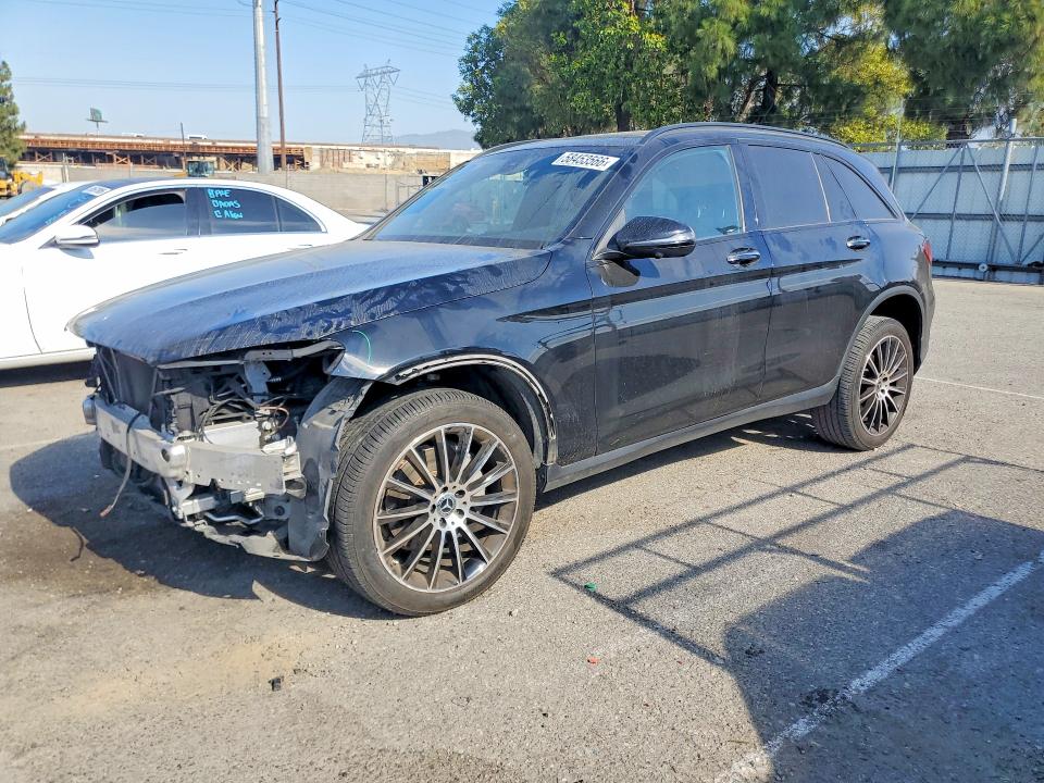 58453566 :رقم المزاد ، W1N0G8DB6MV275766 vin ، 2021 Mercedes-benz Glc مزاد بيع