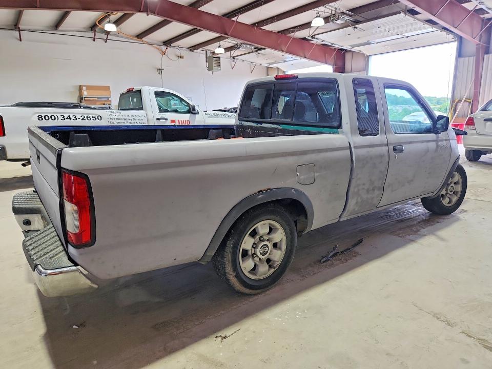 57818416 :رقم المزاد ، 1N6DD26S6XC322707 vin ، 1999 Nissan Frontier مزاد بيع