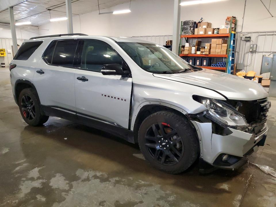 57552596 :رقم المزاد ، 1GNEVKKW2KJ119404 vin ، 2019 Chevrolet Traverse مزاد بيع