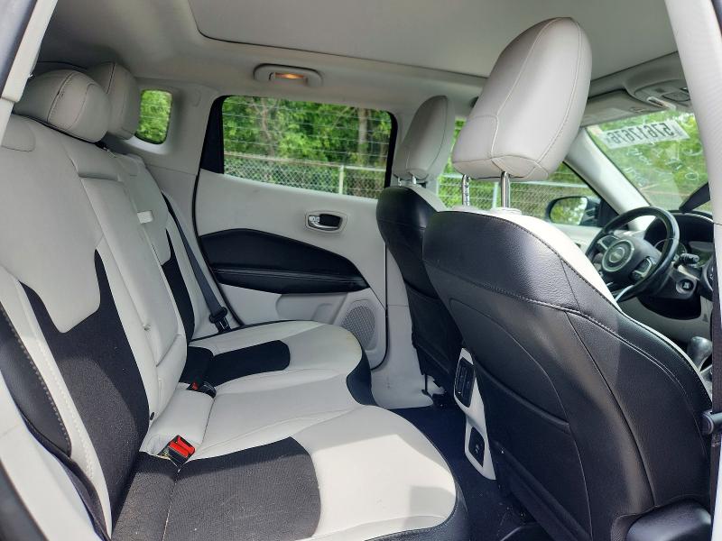 57617676 :رقم المزاد ، 3C4NJDBB3LT217395 vin ، 2020 Jeep Compass مزاد بيع