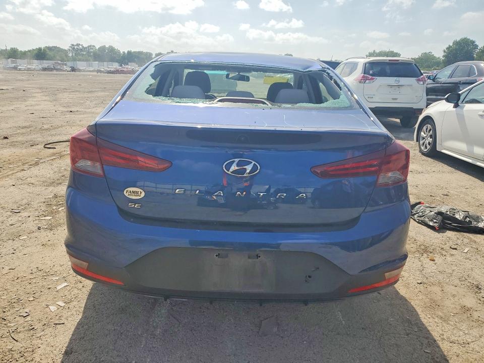58943586 :رقم المزاد ، 5NPD74LF2KH489995 vin ، 2019 Hyundai Elantra مزاد بيع