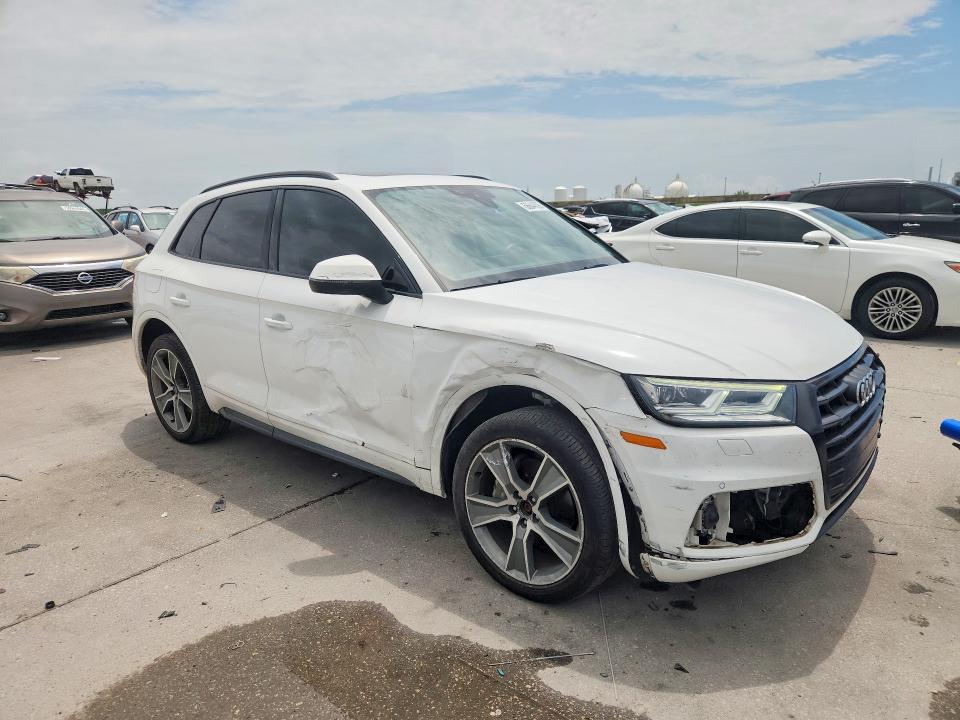 56644596 :رقم المزاد ، WA1BNAFY3L2069894 vin ، 2020 Audi Q5 مزاد بيع